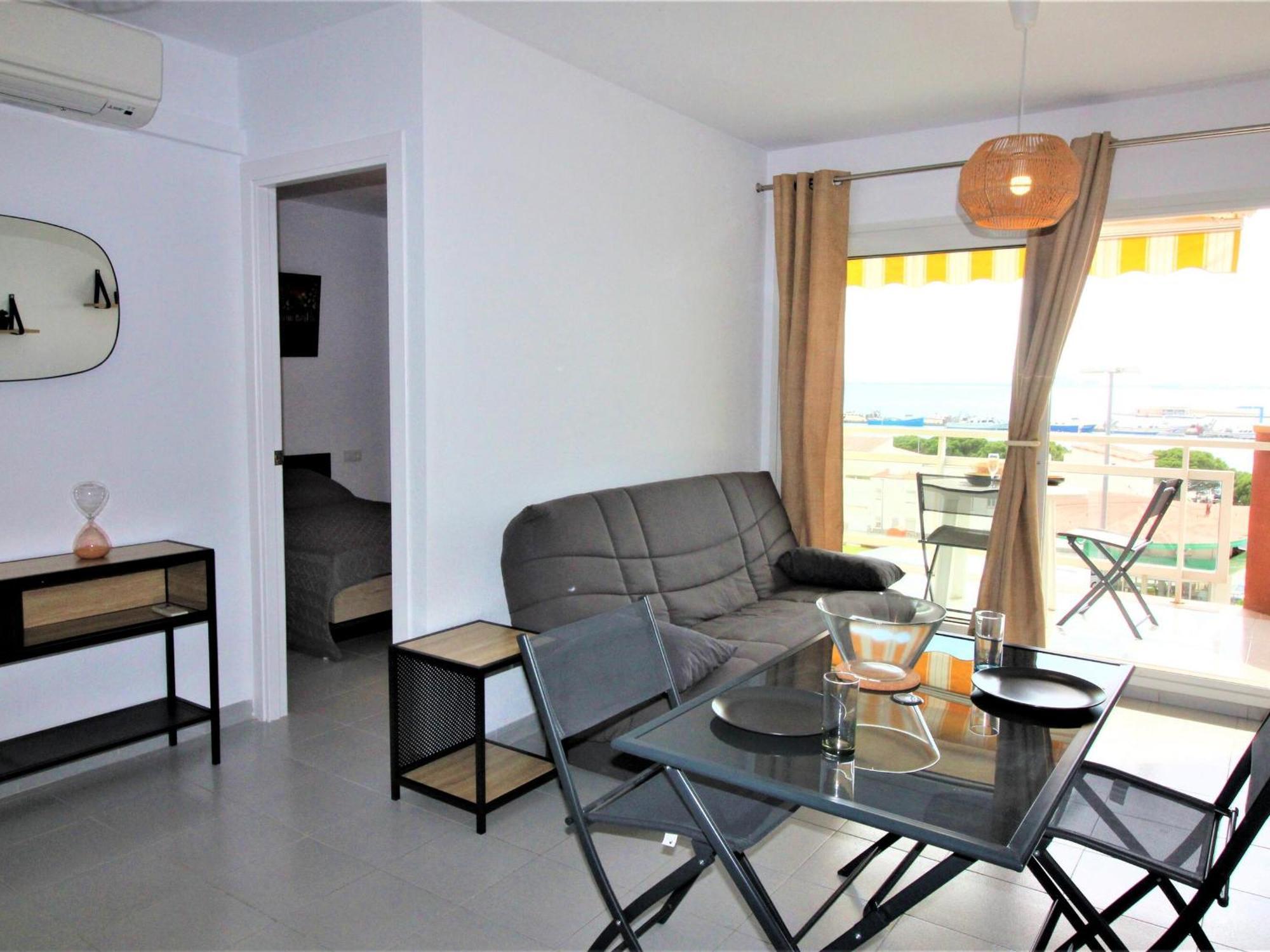 2189 Rocmar 3 3-c, Excelente Situacion Frente Al Puerto Pesquero Y Con Vista A La Bahia. Gran Terraza. Gran Parking Publico Delante. - Es-258-59 Apartment Roses